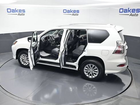 Used 2019 Lexus GX 460 Premium AWD/4WD image 62