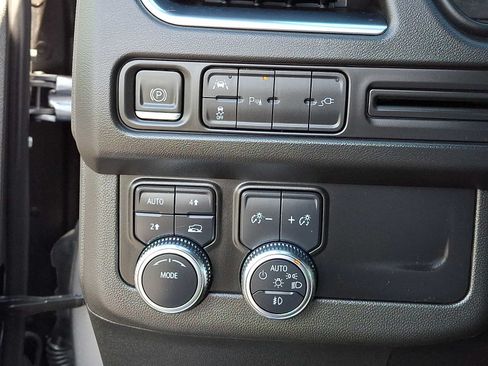 Used 2021 GMC Yukon XL SLT w/ SLT Premium Package AWD/4WD image 27