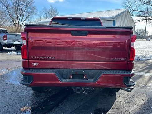 Used 2021 Chevrolet Silverado 1500 Custom image 7