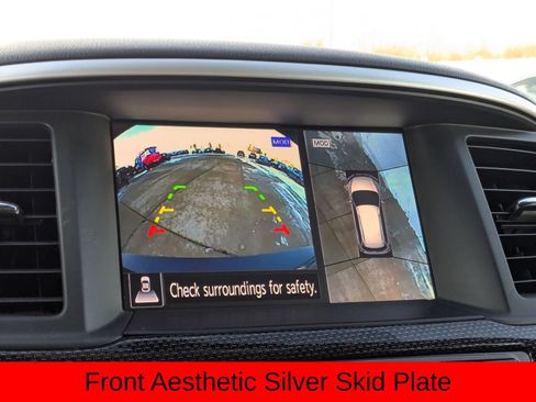 Used 2020 Nissan Pathfinder SL image 20