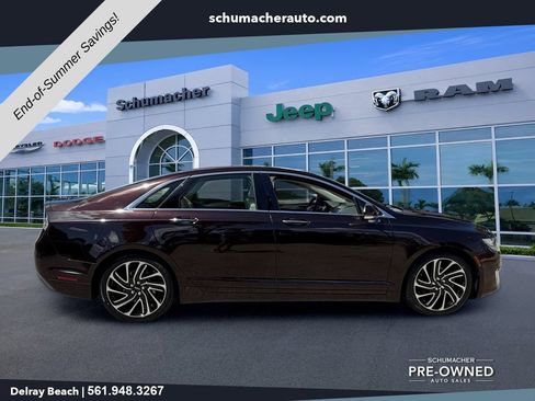 Used 2020 Lincoln MKZ w/ Convenience Package FWD image 8