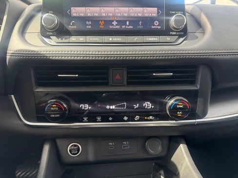 Used 2023 Nissan Rogue SV AWD/4WD image 20