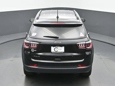 New 2026 Jeep Compass Limited image 42