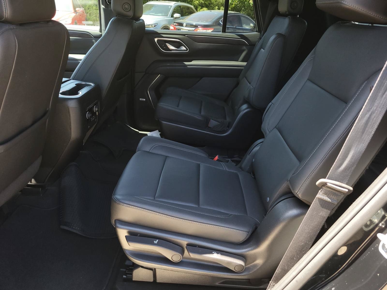 Used 2023 Chevrolet Tahoe Z71 AWD/4WD image 12