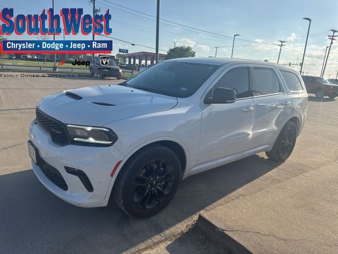 Used 2022 Dodge Durango GT image 1