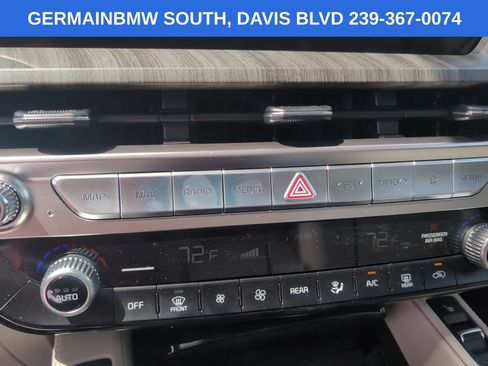Used 2025 Kia Telluride EX w/ EX Captain's Chair Package AWD/4WD image 25