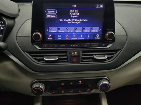 Used 2022 Nissan Altima 2.5 SV image 25