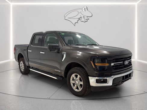 Certified 2024 Ford F150 XLT AWD/4WD image 7