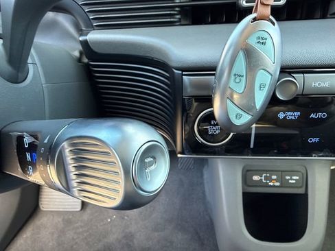 New 2026 Hyundai Ioniq 5 SEL image 15