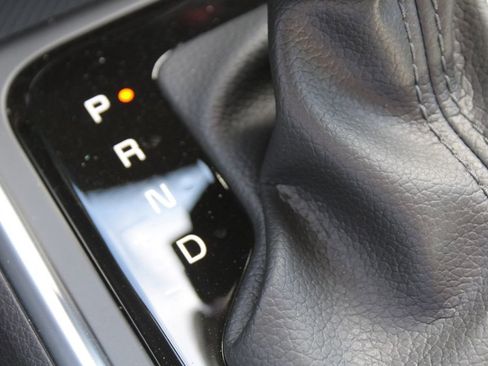 New 2026 Kia Carnival EX image 40