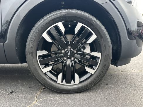 Used 2023 Kia Telluride SX Prestige image 13