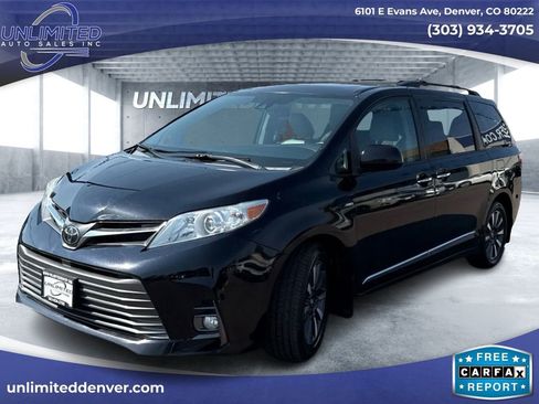 Used 2019 Toyota Sienna XLE image 8