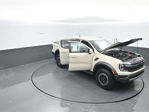 New 2025 Ford Ranger Raptor image 32