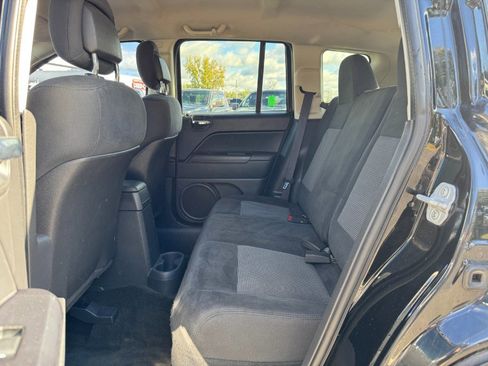 Used 2013 Jeep Compass 4WD image 16