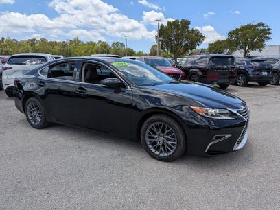 Used 2018 Lexus ES 350 w/ Premier Package