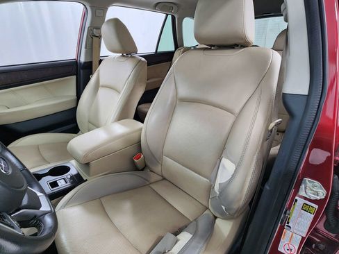Used 2019 Subaru Outback 2.5i Limited AWD/4WD image 10
