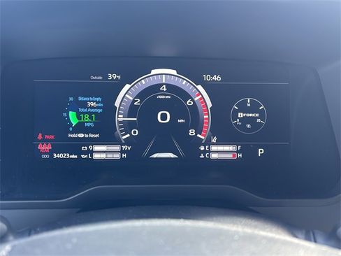 Used 2024 Toyota Tundra Platinum image 25