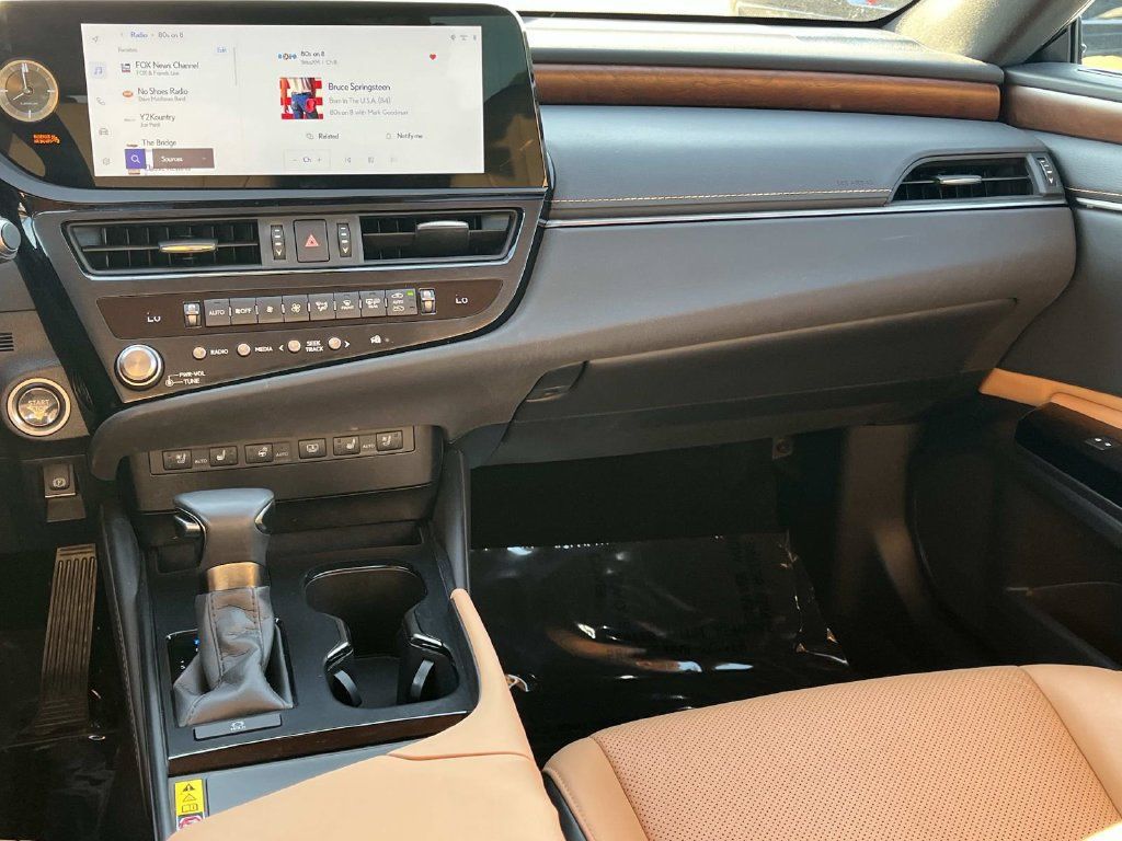 Used 2023 Lexus ES 350 w/ Premium Package FWD image 14