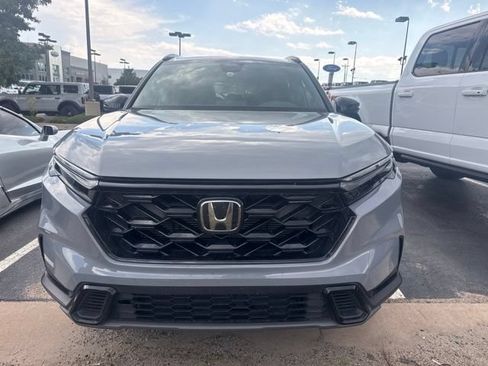 Used 2025 Honda CR-V Sport image 2