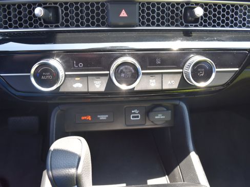 Certified 2023 Honda Civic LX image 21