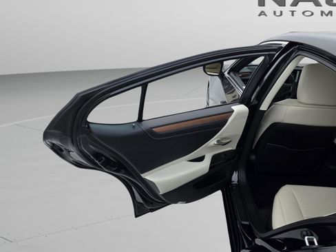 New 2025 Lexus ES 350 w/ Premium Package image 20