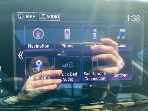 Used 2017 Honda Ridgeline RTL-E image 39