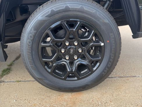 New 2025 Ford F150 XLT w/ Equipment Group 302A MID image 28