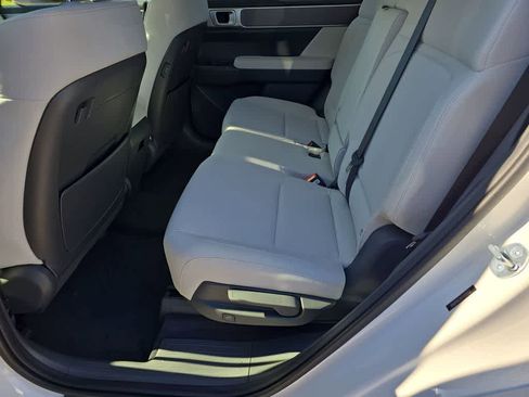 New 2026 Hyundai Santa Fe SE FWD image 20