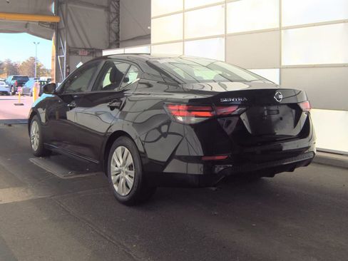 Used 2023 Nissan Sentra S FWD image 4