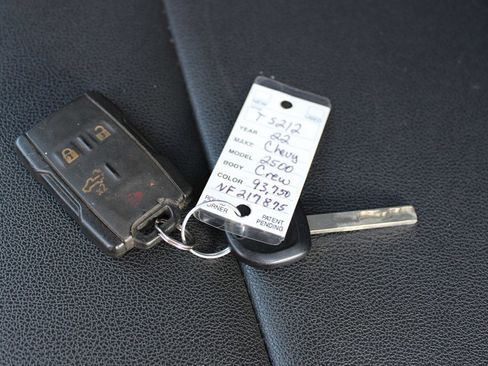 Used 2022 Chevrolet Silverado 2500 W/T w/ WT Convenience Package image 34