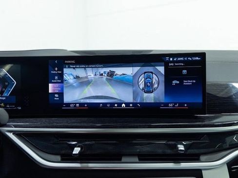 New 2026 BMW X5 xDrive50e image 22