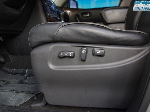 Used 2015 INFINITI QX80 Luxe w/ 22" Wheel Package image 12