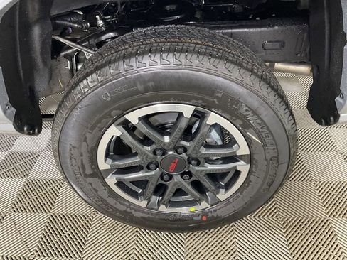 New 2025 Toyota Tacoma TRD Sport image 5