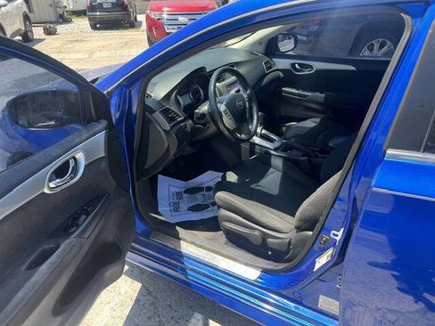 Used 2014 Nissan Sentra SR w/ Premium Package FWD image 9