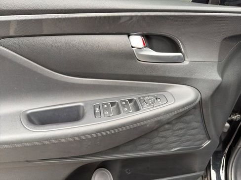 Used 2023 Hyundai Santa Fe SEL image 18