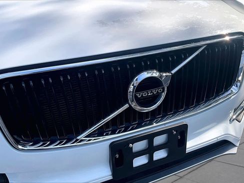 Used 2019 Volvo XC90 T5 Momentum w/ Protection Package FWD image 32