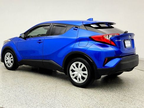 Used 2019 Toyota C-HR LE image 7