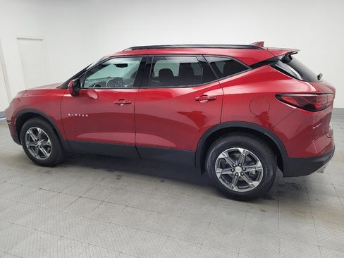 Used 2024 Chevrolet Blazer LT w/ Convenience Package FWD image 3