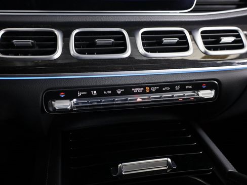 Used 2023 Mercedes-Benz GLE 450 4MATIC image 22