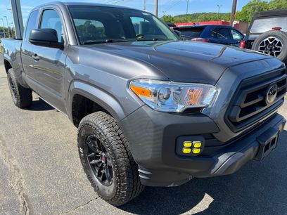 Used 2022 Toyota Tacoma SR