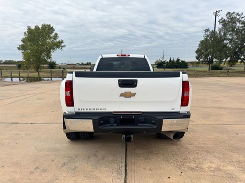 Used 2009 Chevrolet Silverado 3500 LT w/ Interior Plus Package image 9