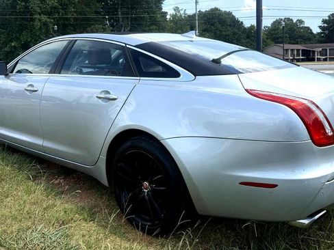 Used 2014 Jaguar XJ L Portfolio image 8