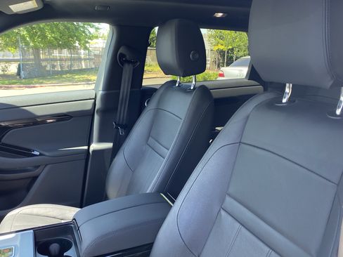 Used 2024 Land Rover Range Rover Evoque S AWD/4WD image 18