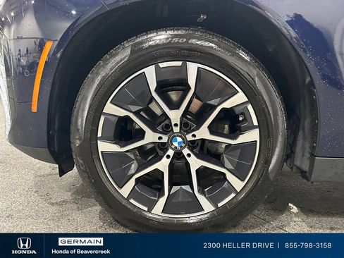 Used 2025 BMW X3 xDrive30i AWD/4WD image 13