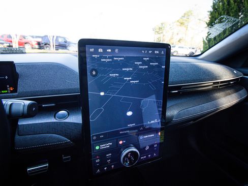 Used 2025 Ford Mustang Mach-E GT w/ Interior Protection Package image 23