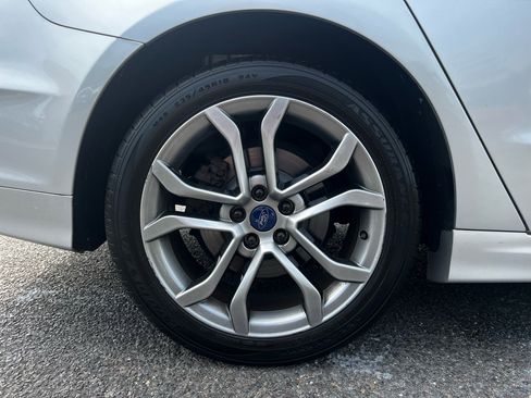 Used 2017 Ford Fusion S w/ Equipment Group 101A image 27