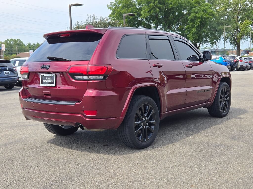 Used 2021 Jeep Grand Cherokee Laredo X AWD/4WD image 16