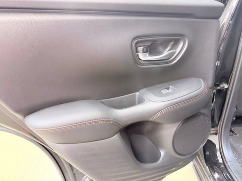 Used 2024 Honda HR-V Sport image 18