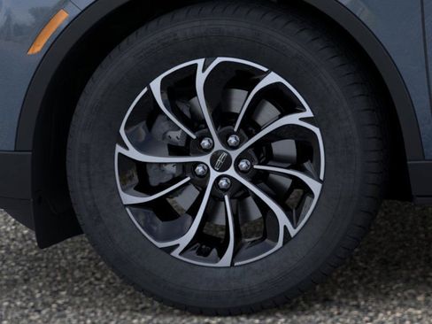 New 2026 Lincoln Nautilus Premier w/ Equipment Group 102A image 19