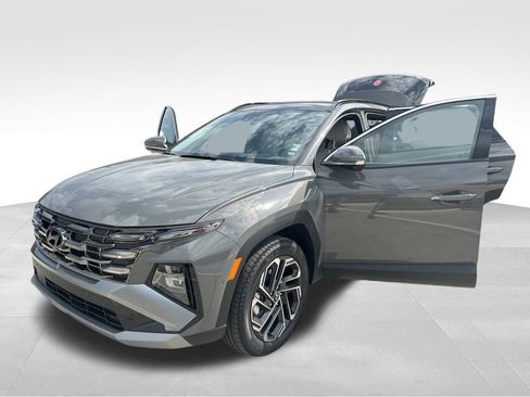 New 2026 Hyundai Tucson Limited image 13